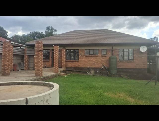 3 BEDROOM PROPERTY TO RENT IN SUNNYRIDGE